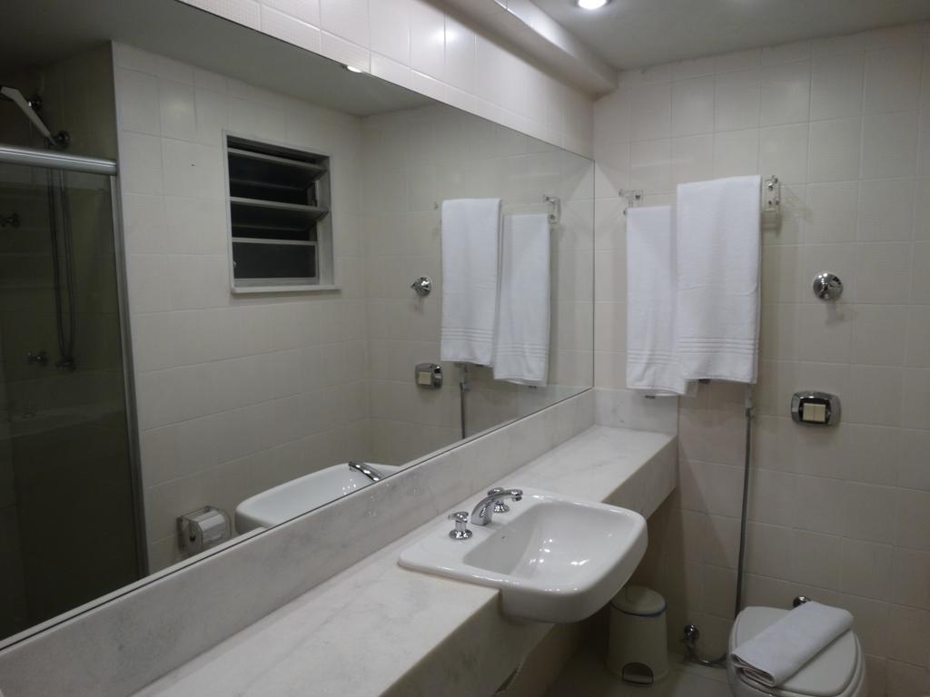 Niteroi Palace Hotel Oda fotoğraf